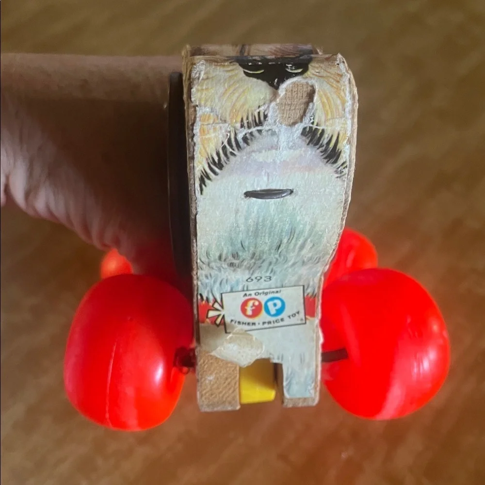 Fisher-Price Pull-Along Dog Little Snoopy with Wheels